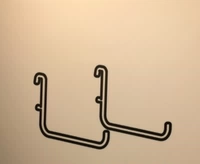 Справа -Крюк Крюк