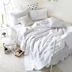 Xuất khẩu phong cách Châu Âu có thể giặt màu trắng tinh khiết bông chần bởi trải giường ba bộ bông chần chần khăn trải giường Trải giường