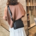 Túi xách nữ 2018 mới thời trang Hàn Quốc Túi đeo chéo nữ cá tính túi đeo vai rộng băng rôn đơn giản