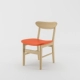 Оранжевый твердый деревянный отдельный стул