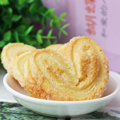 老香斋奶香芝士松仁蝴蝶酥500g