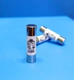 Фабрика прямой продажи Shanghai -feng Fuse R015 RT18 RT14 RT14 (10*38) Страховая трубка Fuse