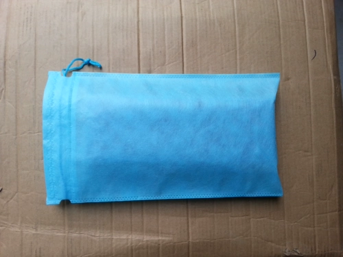 1 Юань Аточная подушка не -словкой тканевой наружной сумки Портативный альпинизм влаги -надежная подушка на открытом воздухе. Маленький сидень