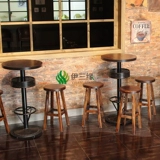 Retro Pure Solid Wood Bar Bar Bar Stool -это старый бар с высоким табуреткой, стол, стул, стул с высоким содержанием в промышленном стиле