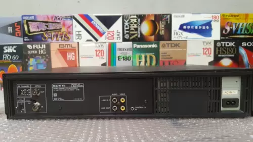 Новый видеорегистратор Sony/Sony SLV-X50DH/VHS Video Recorder, старомодная лента
