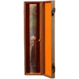 С книгой его жены Lin Jucin, красным антиквариатом, небольшой обычной написание кистей, вход каллиграфии, удар, небольшой длинный рулон Xuan Paper