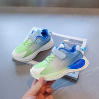 Универсальная дышащая спортивная обувь для отдыха для мальчиков, подходит для подростков, осенняя, 2022