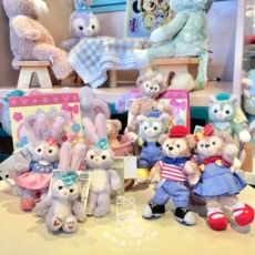 Брелок 上海迪士尼乐园代 星黛露雪莉玫达菲托尼毛绒包挂件钥匙圈扣包挂