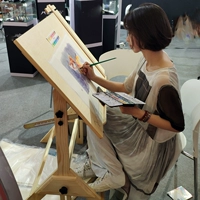 Учебное повествование о обучении рисованию и рисунке, настольная конструкция, столовые наброски наклонно