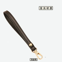 Черный поддерев золотой крюк