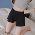 Phiên bản Hàn Quốc của quần lửng rộng cỡ lớn mm200 an toàn mềm mượt chống ánh sáng bên ngoài mặc quần legging ngủ ba điểm quần nữ mùa hè Quần tây