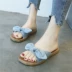 Dép nữ 2018 mùa hè mới Hàn Quốc phiên bản mặc một từ dép dép hoang dã sinh viên bow toe giày bãi biển