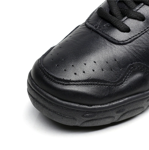 Современные кеды, туфли, спортивная обувь, мягкая подошва