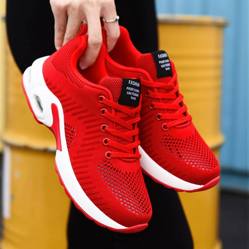 Модные танцующие дышащие кроссовки для отдыха, созданы по технологии flyknit, мягкая подошва