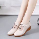 Летняя обувь для матери, танцующие сетчатые дышащие комфортные туфли, мягкая подошва, из натуральной кожи