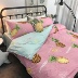 New Chibi Maruko phim hoạt hình gia đình bốn 1.8m khăn trải giường quilt 1,5 1,2 đơn ký túc xá ba mảnh phù hợp - Bộ đồ giường bốn mảnh bộ chăn ga gối đệm cute Bộ đồ giường bốn mảnh