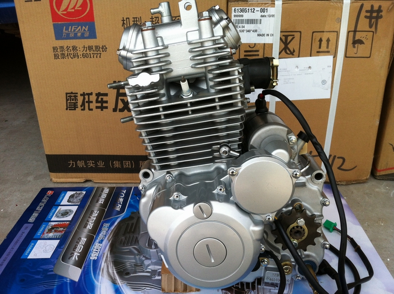Китайские двигатели для мотоциклов. Двигатель Лифан 163fml 250 кубов. Lifan 163 FML. Мотор 167fmm. Мото двигатель Lifan 250 кубов.