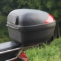 Xe máy thùng trở lại lớn dày có thể tháo rời phổ quát màu đen nam giải phóng mặt bằng xe điện hộp đuôi - Xe gắn máy phía sau hộp thùng để đồ xe máy