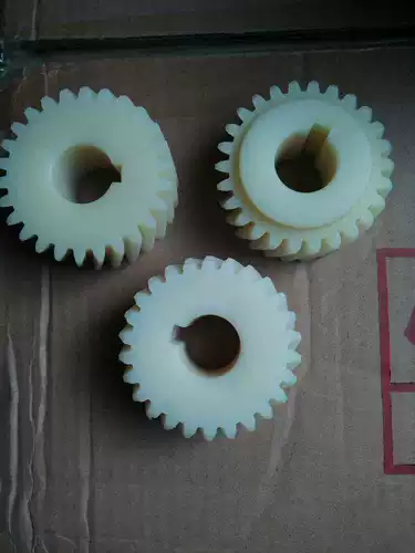 Тип 32 Полная самостоятельная ягненка.