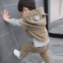 Quần áo bé trai 2018 mới phù hợp với mùa thu 2 trẻ em bé trai đẹp trai 3-4-5-6 tuổi Bộ đồ ba mảnh Hàn Quốc đồ bé trai