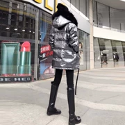 Quần áo mùa đông châu Âu nữ 2019 hàng mới châu Âu thủy triều mặt sáng lông cáo cổ áo chống mùa giải phóng mặt bằng áo khoác mùa đông - Xuống áo khoác