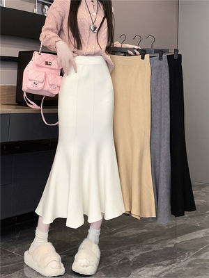 taobao agent Colored knitted autumn pleated skirt, plus size, fish tail, A-line