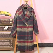 Áo khoác len nữ mùa đông Hàn Quốc mặc áo dài kẻ sọc màu tương phản lỏng kẻ sọc áo len nữ - Áo khoác dài