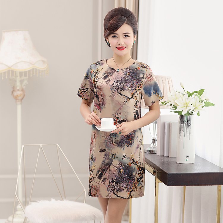 2018夏季新款中老年女装短袖圆领碎花连衣裙