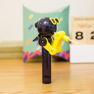 Lollipop nhựa đồ chơi đường máy đồ chơi khác đường sáng tạo người đàn ông, máy tạo tác để ăn 哄 神 tạo tác Tangren phiên bản