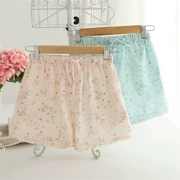 Bông nhà ba điểm quần short của phụ nữ bông gạc đôi thoáng khí tươi hoa năm điểm quần ngủ mùa hè phần mỏng cotton