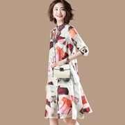 Sumu ren khâu màu in áo sơ mi nữ mùa hè tay áo lỏng Hàn Quốc fan Một từ váy nữ 1818