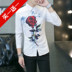 2018 người đàn ông mới của hoa hồng trắng áo sơ mi Hàn Quốc thời trang mỏng phổ biến thanh niên ưa thích áo sơ mi nóng bán Áo