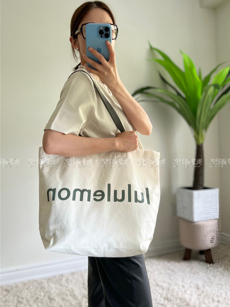 Покупка товаров Lululemon Double-Handle Canvas Tote Bag 17L йога мешок