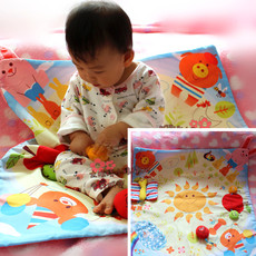 Игровой коврик для детей 日本benesse 机关多多游戏毯