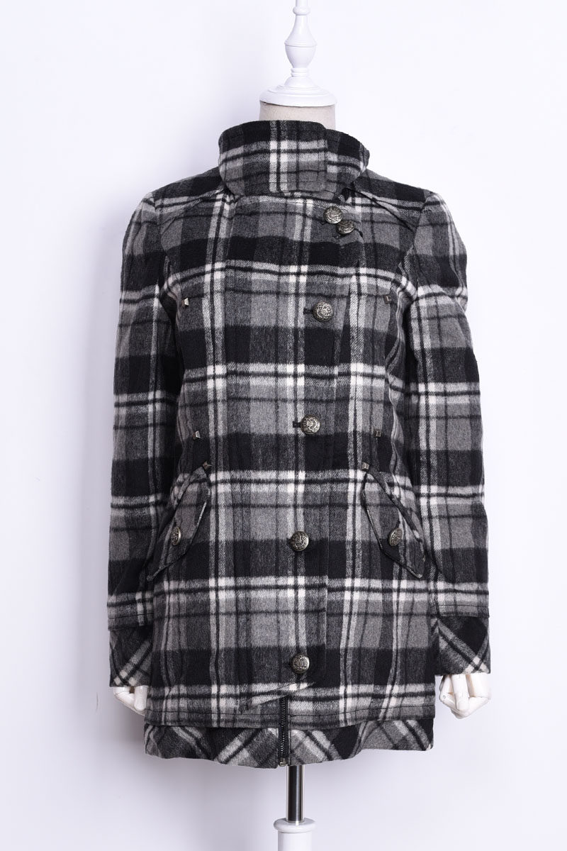 2018 mới mùa thu và mùa đông phụ nữ Hàn Quốc phiên bản của thời trang dài tay đơn ngực kẻ sọc áo len thủy triều KF211