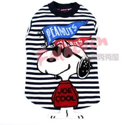 Váy thú cưng Nhật Bản Snoopy khăn ba chiều thêu đôi T màu đen và trắng Điều khoản quần áo chó mùa xuân và mùa hè - Quần áo & phụ kiện thú cưng