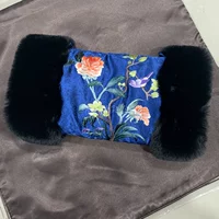 Голубые цветы и птицы