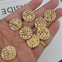 № 16 Золотой