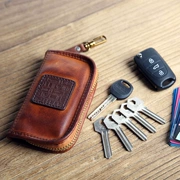 Túi chìa khóa nam eo treo công suất lớn thực tế tay retro xe đa chức năng túi chìa khóa lớp đầu tiên ví tiền xu bằng da