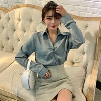 áo sơ mi dài tay Mùa xuân 2019 phiên bản Hàn Quốc mới của áo sơ mi satin cổ chữ V xoắn hoang dã khí chất áo sơ mi dài tay áo sơ mi nữ
