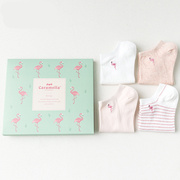4 cặp hộp quà tặng ~ Nhật Bản cho cao quý và dễ thương flamingo thêu nữ mùa xuân và mùa hè vớ cotton vớ thuyền thể thao