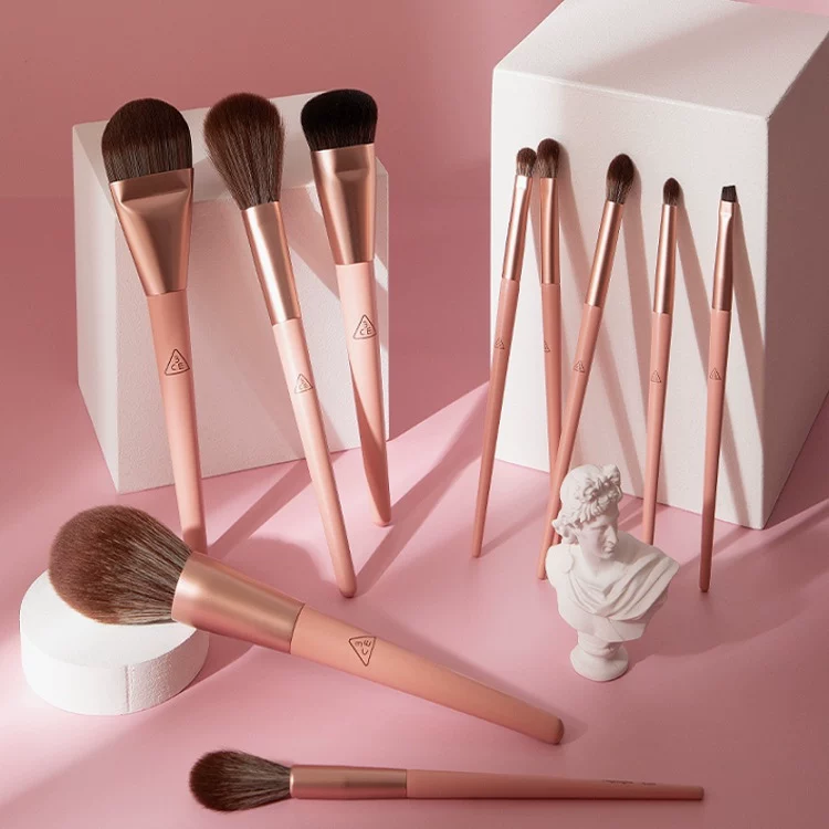 Soft brush, highlighter, new collection, 10 pieces