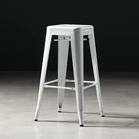 Светлый белый (76 см сидит высоко)