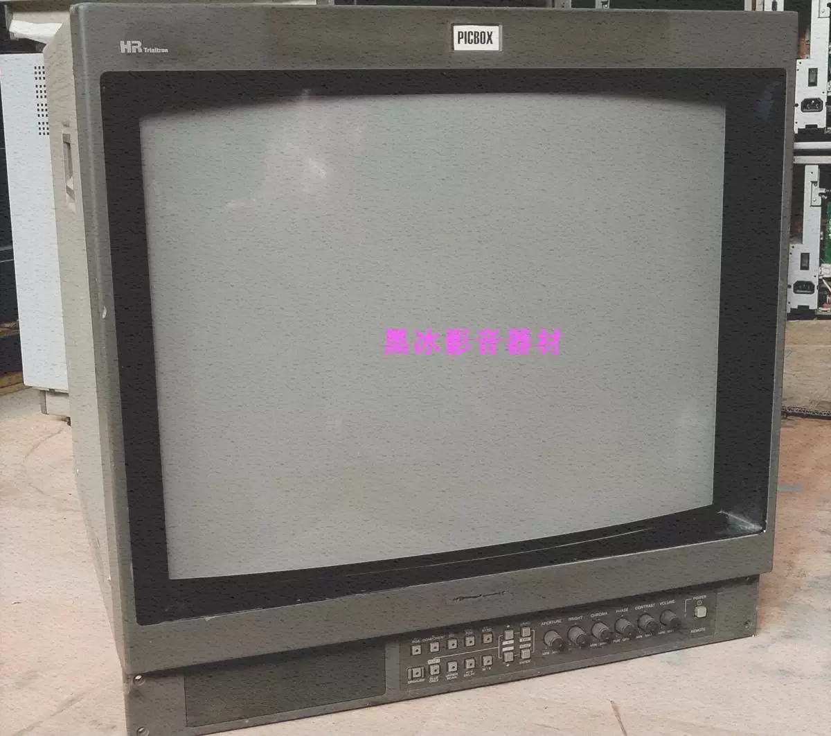 Станция выхода на пенсию Sony PVM-2054QM 20-дюймовый дисплей игрового терминала с функцией сохранения