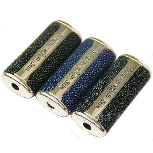 Thai Rota Pearl Fish Skin Lunar Lunar Set Set Anti -Grinding и Compressive Hard Shell Одно цена черная прямая продажа