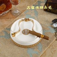 Большой белый