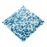 Три синие и белые