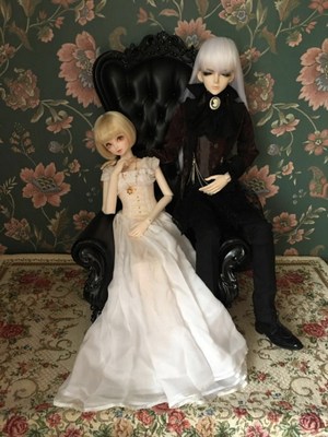 taobao agent [SWING] Gothic BJD three -six -point throne single sofa chair high -back chair cats and dog pet shrinking 3 points