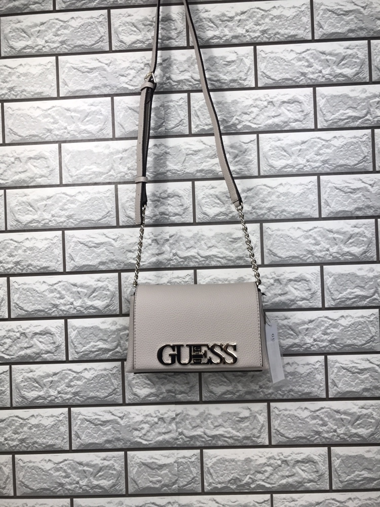 Lotus Root Colorforeign trade Tail goods new pattern guess Female bag Metal letter black One shoulder Messenger trend leisure time chain Small square bag
