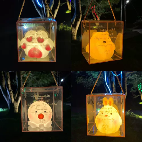 Дети в детском саду светятся Liuyi подарки, чтобы дать всем классу творческий призовой призовой приз